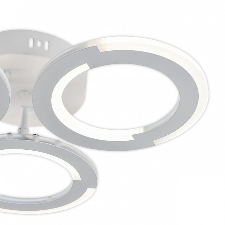 Потолочная люстра escada  10275/3led