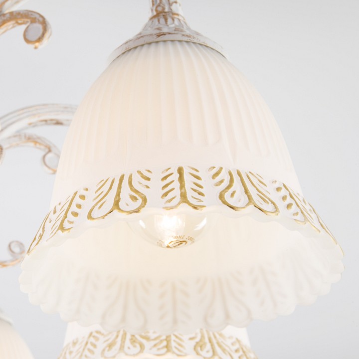 Люстра на штанге eurosvet campina 60107/8 белый с золотом