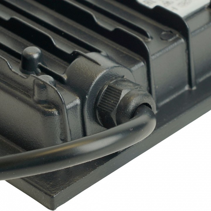 Настенно-потолочный прожектор feron saffit sfl51-100 51195