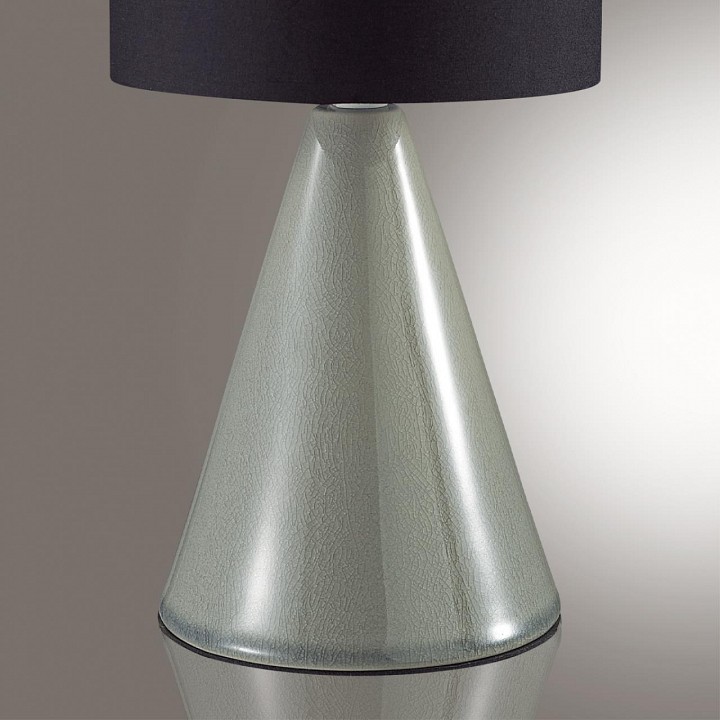 Настольная лампа декоративная lumion segi 8132/1т