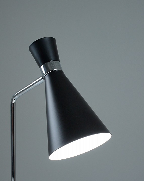 Настольная лампа офисная moderli page v10996-t