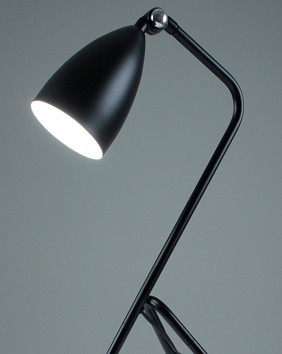 Настольная лампа офисная moderli show v10998-t