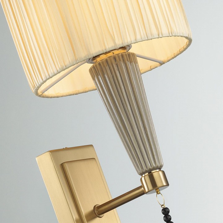 Бра odeon light latte 5403/1w