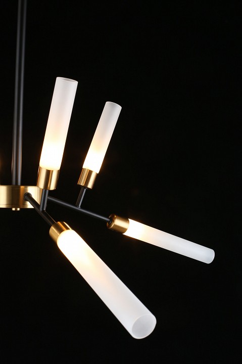 Люстра на штанге aployt oliwia apl.604.07.09