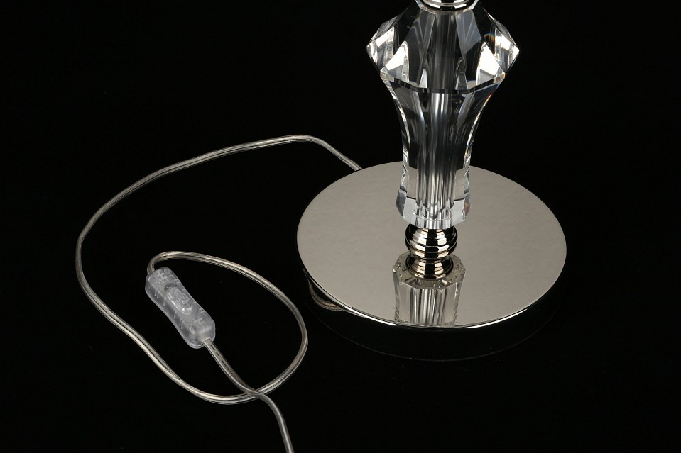 Настольная лампа декоративная aployt jula apl.707.04.01