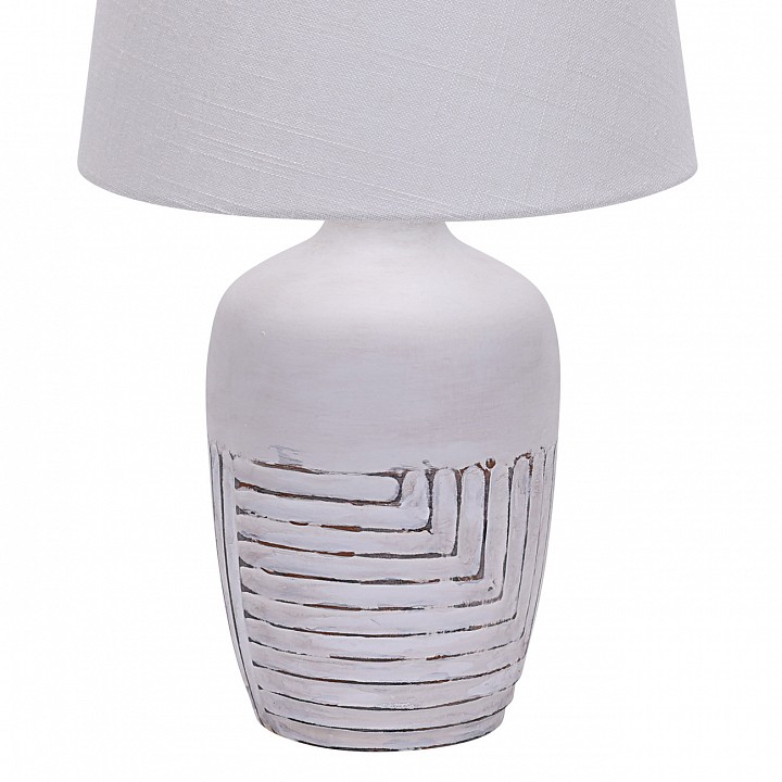 Настольная лампа декоративная escada antey 10195/l white