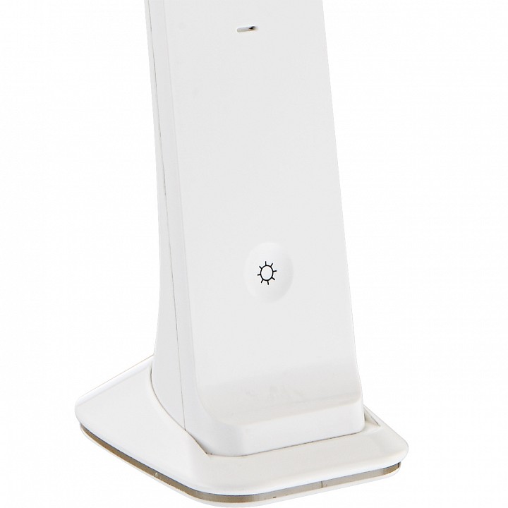 Настольная лампа офисная escada  10239/1led