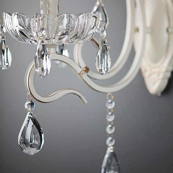 Бра eurosvet etna 12205/1 белый strotskis