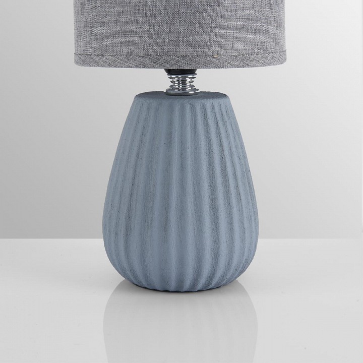 Настольная лампа декоративная lumion asela 8161/1t