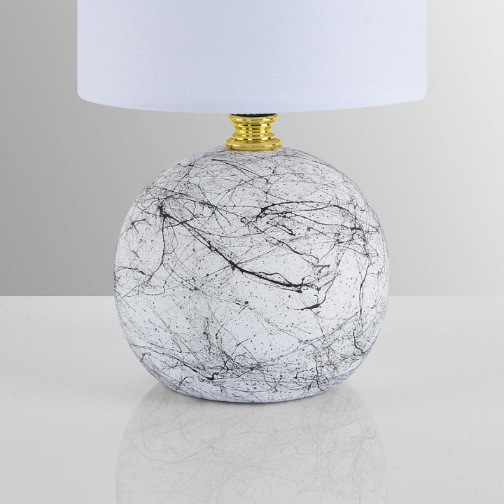 Настольная лампа декоративная lumion vilana 8166/1t