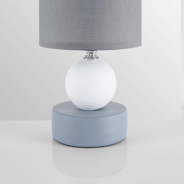 Настольная лампа декоративная lumion lalana 8181/1t