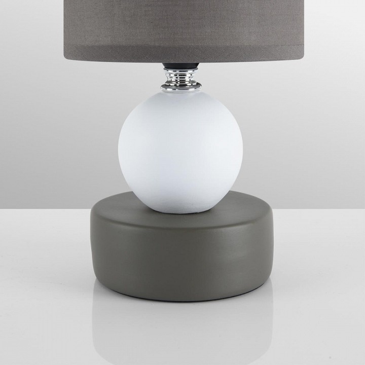 Настольная лампа декоративная lumion lalana 8182/1t