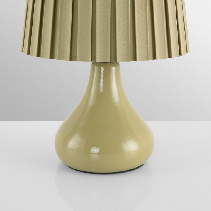 Настольная лампа декоративная lumion naina 8183/1t