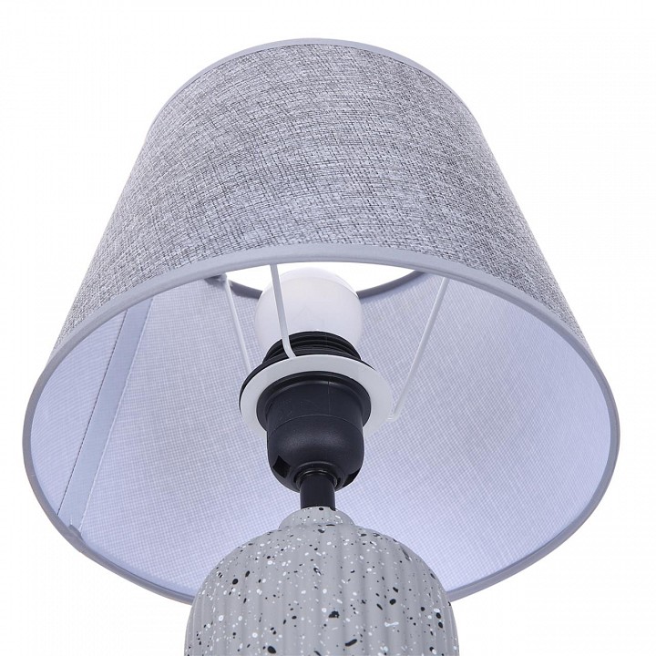 Настольная лампа декоративная lumion fanna 8216/1t