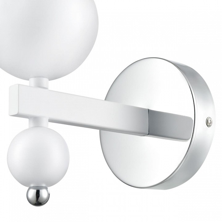 Бра lumion nana 8260/1w