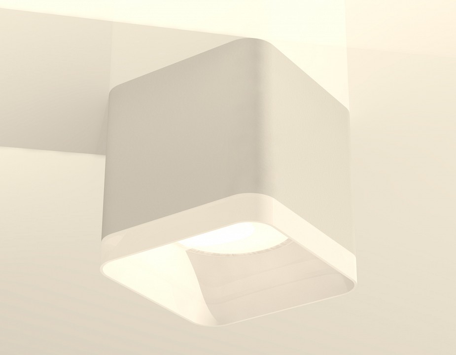 Накладной светильник ambrella light xs xs7805040