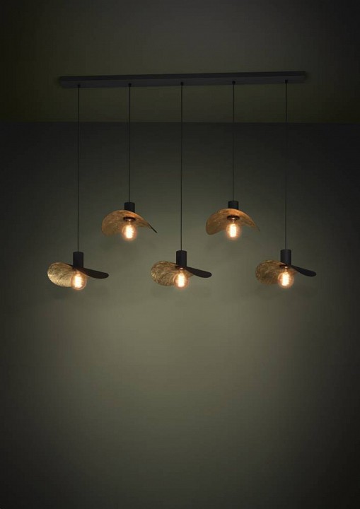 Подвесная люстра eglo saceda 390396