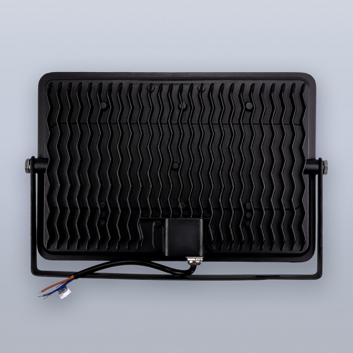 Настенно-потолочный прожектор eleganz  1213