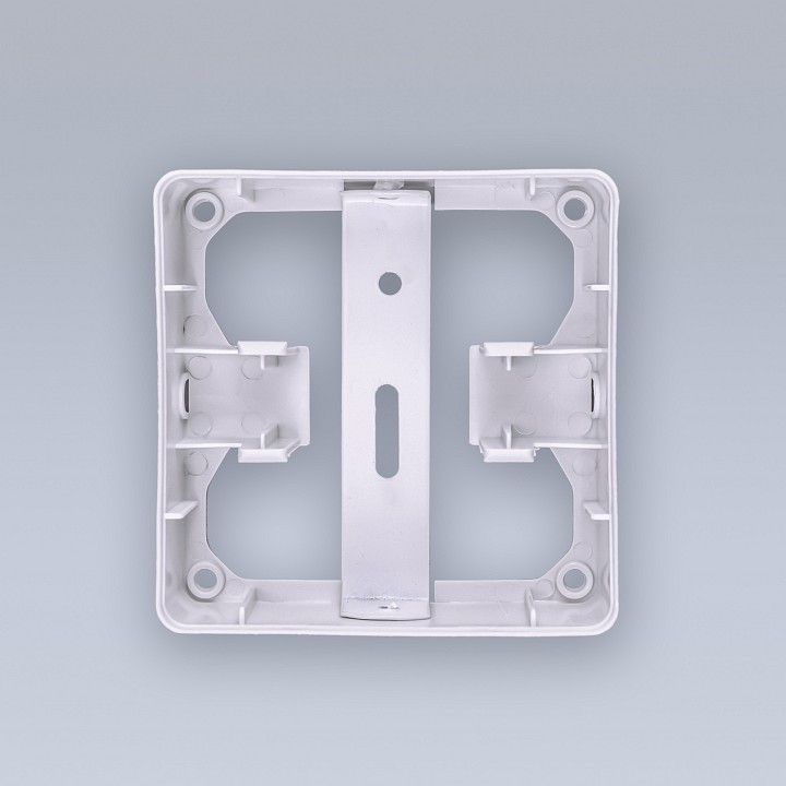 Рамка на 1 светильник eleganz  900878