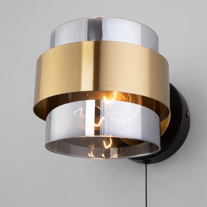 Бра eurosvet arcada 70127/1 черный/ дымчатый