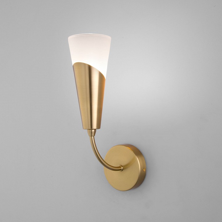 Бра eurosvet rhyton 60167/1 латунь