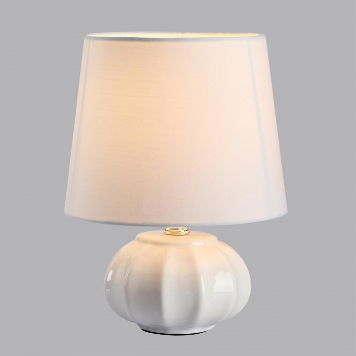 Настольная лампа декоративная lumion hama 8145/1т