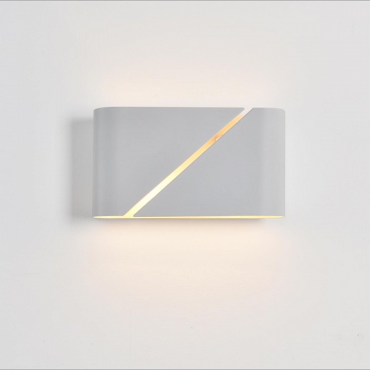 Накладной светильник lumion moderni 8391/2w