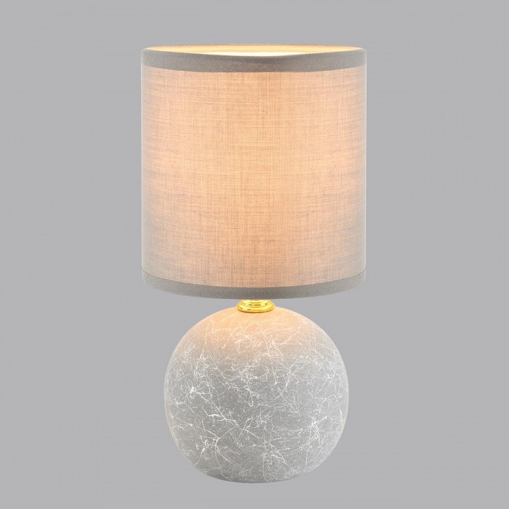 Настольная лампа декоративная lumion vilana 8165/1t