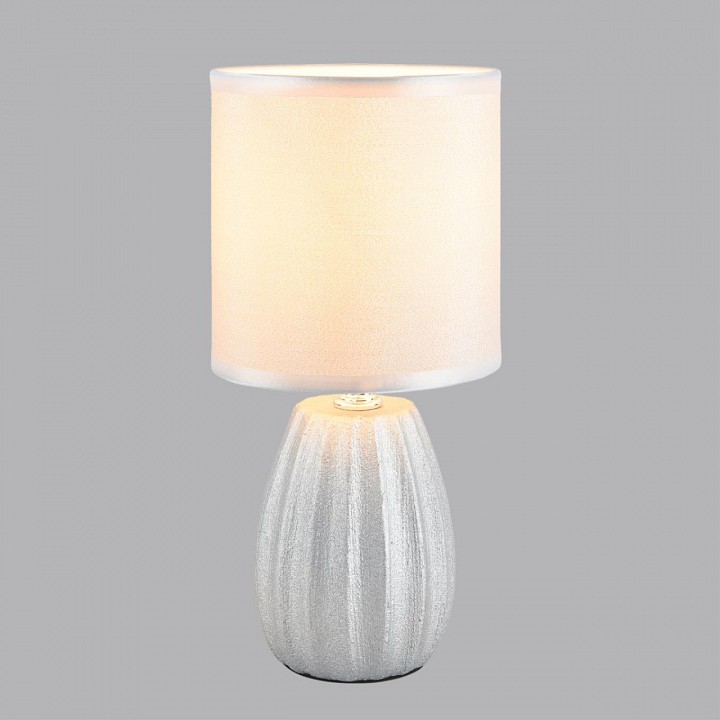 Настольная лампа декоративная lumion evana 8172/1t