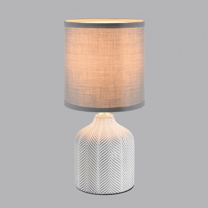 Настольная лампа декоративная lumion inina 8176/1t