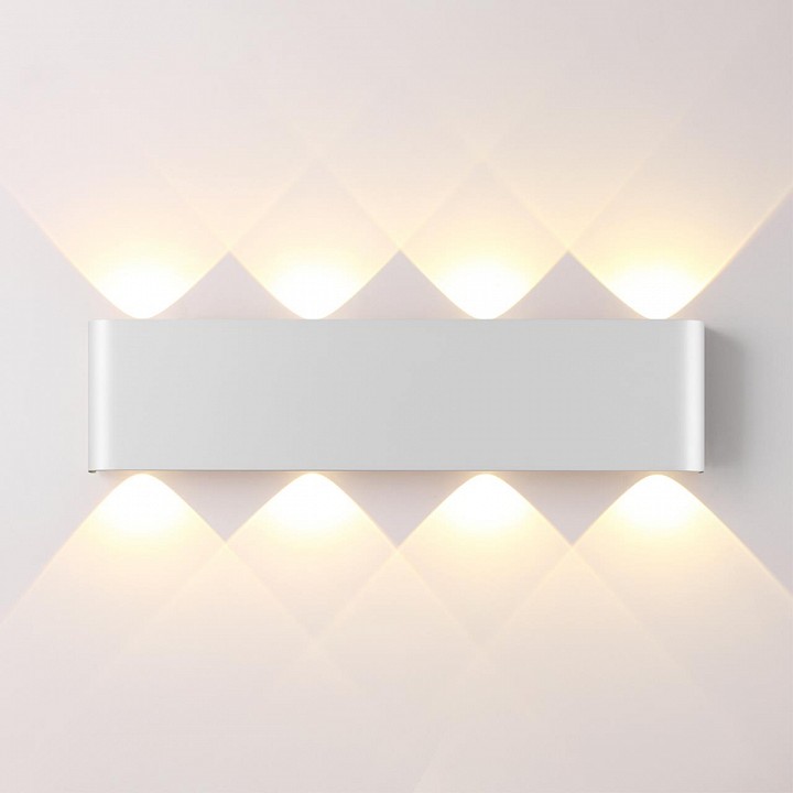 Накладной светильник odeon light magnum 7192/8wl