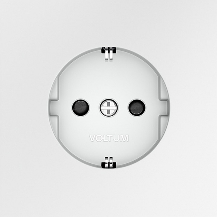 Розетка с заземлением и со шторкой, Без рамки voltum s70 vls040202