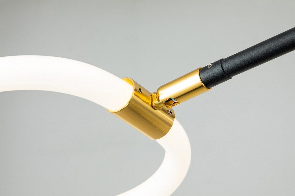 Потолочная люстра escada cassiopeia 10247/8led