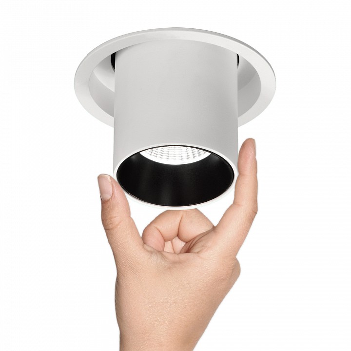 Светильник на штанге mantra garda 6401