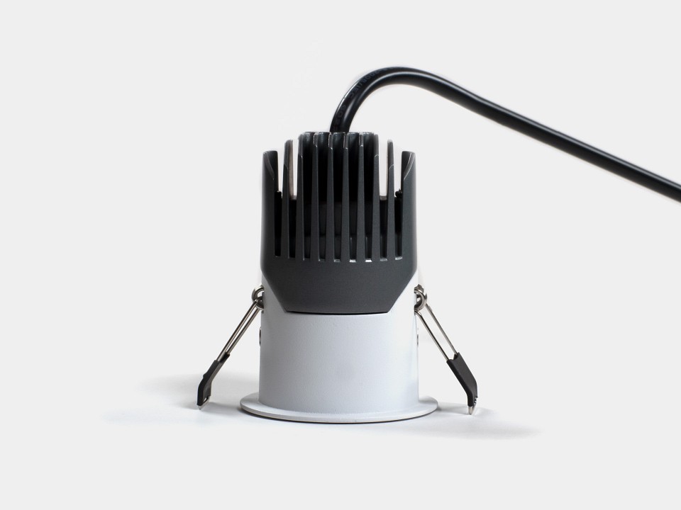 Встраиваемый светильник swg rc rc-d52-7-wh-nw65