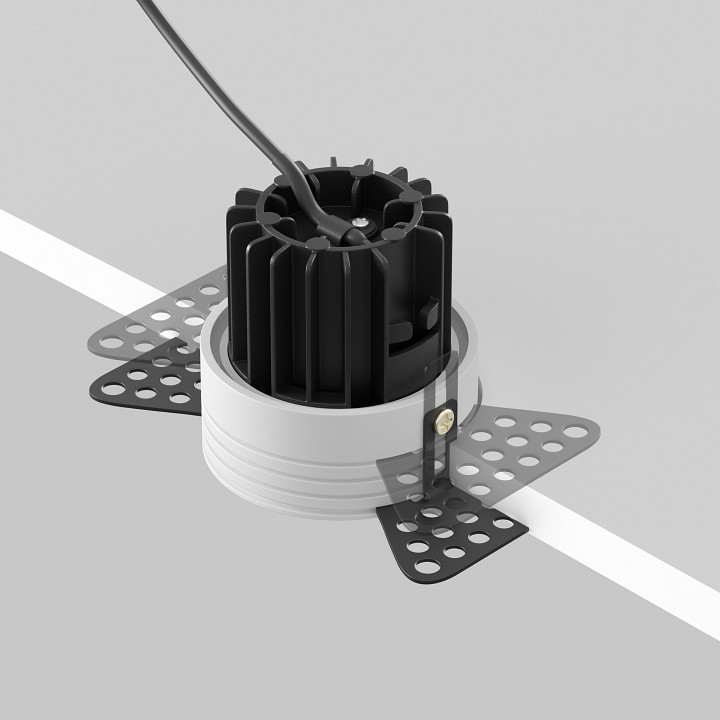 Встраиваемый светильник maytoni technical round dl058-7w4k-trs-w