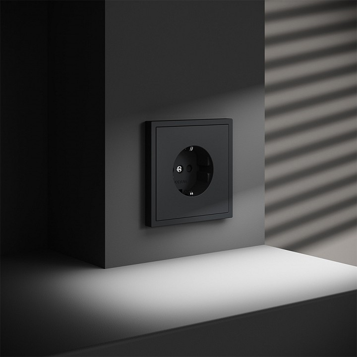 Розетка с заземлением и со шторкой, Без рамки voltum s70 vls040207