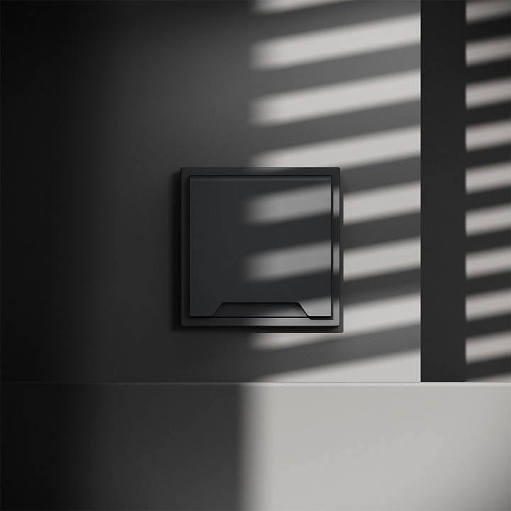 Розетка с заземлением и со шторкой, Без рамки с крышкой voltum s70 vls040307