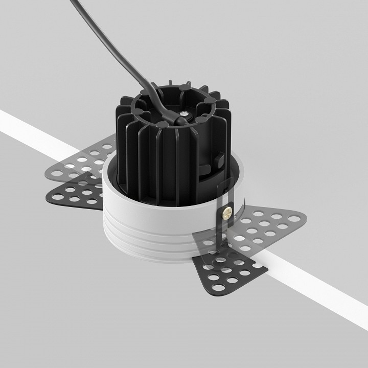Встраиваемый светильник maytoni technical round dl058-7w3k-trs-b