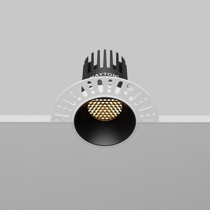 Встраиваемый светильник maytoni technical dip dl119-10w-2.7k-trs-b