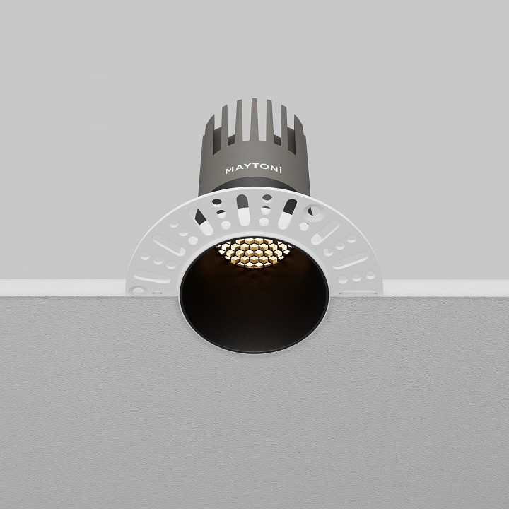 Встраиваемый светильник maytoni technical  dl120-10w-3k-trs-b