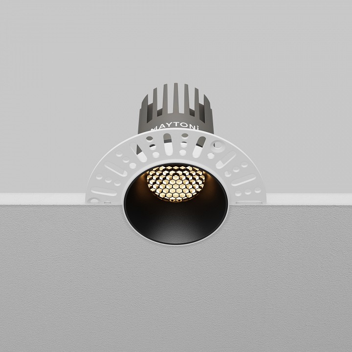 Встраиваемый светильник maytoni technical  dl124-10w-3k-trs-b