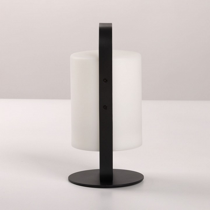 Настольная лампа декоративная demarkt арлон 812030701