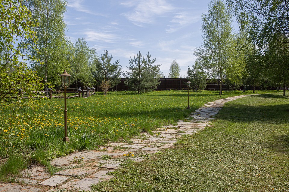 Наземный высокий светильник covali  fl-31082