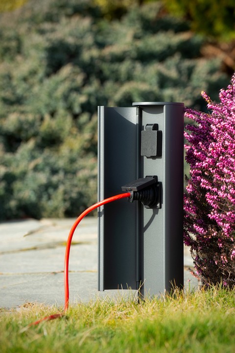 Блок розеток наземный lucide powerpoint 27849/12/29