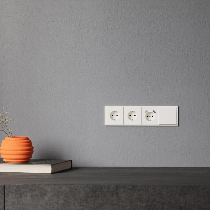 Клавиша для выключателя одноклавишного c подсветкой voltum s70 vls000213