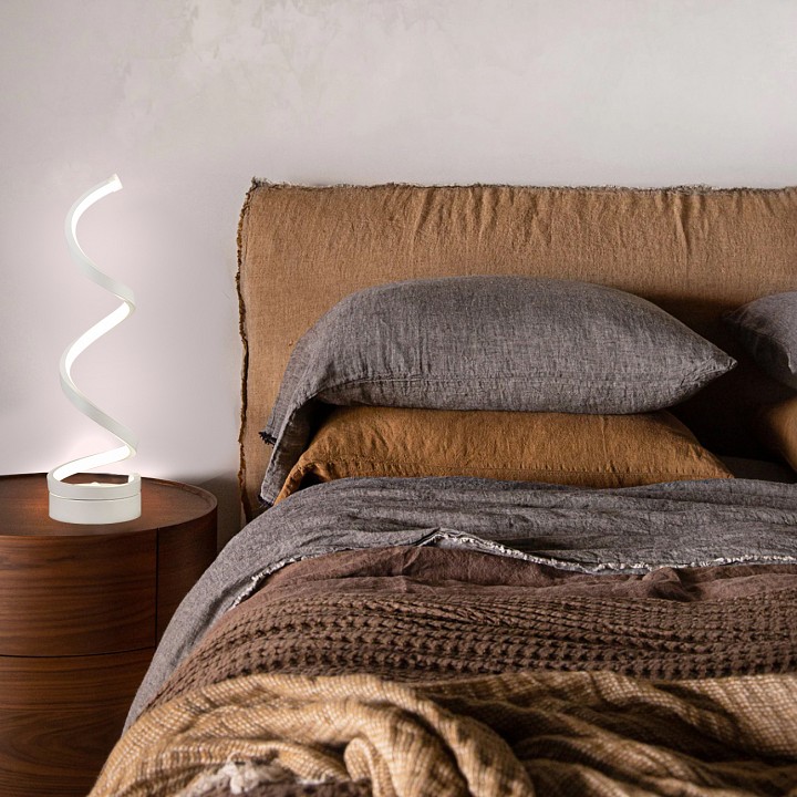 Настольная лампа декоративная escada dynamic 10262/l led white