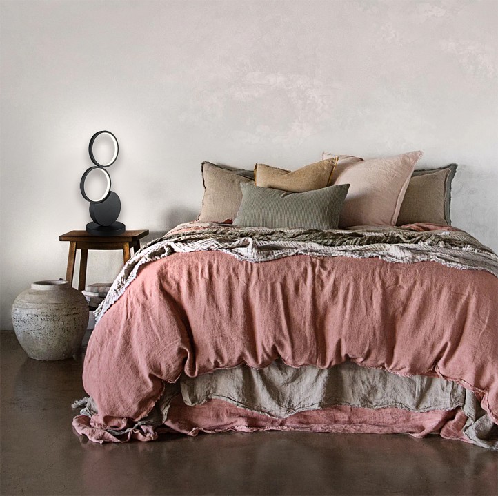 Настольная лампа декоративная escada  10263/l led black