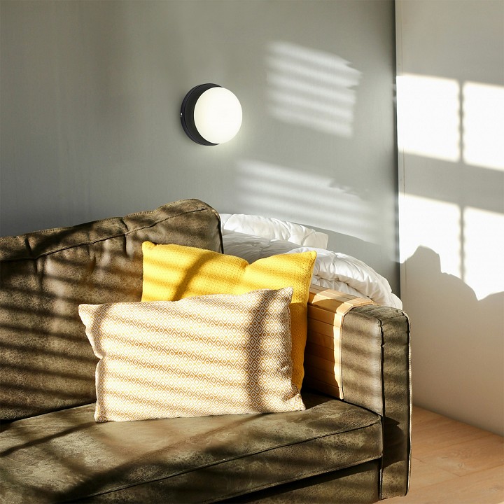 Накладной светильник escada meteor 10273/1led black