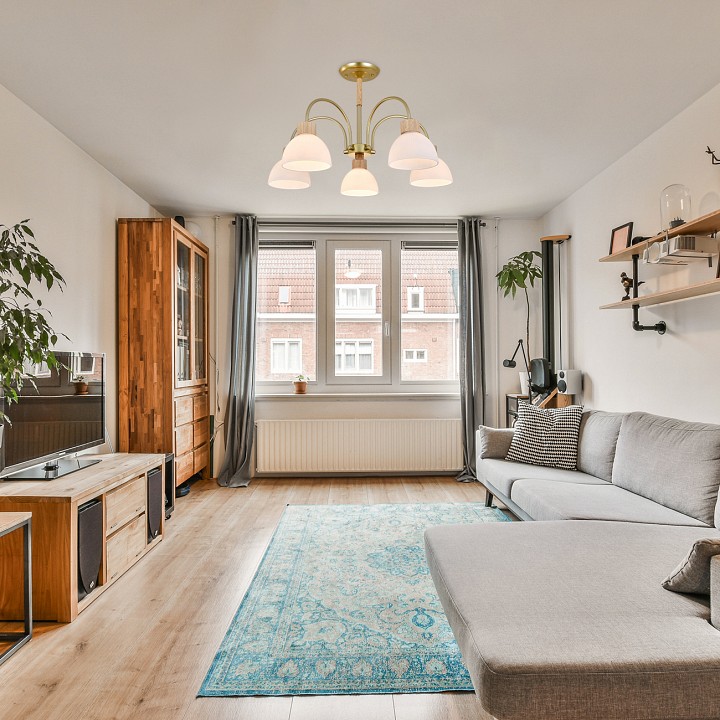 Люстра на штанге escada  es0000061